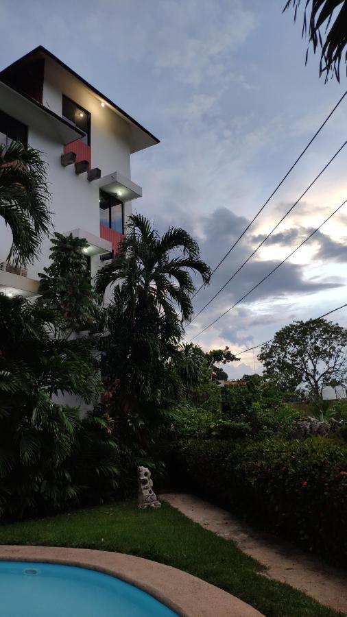 Hotel Canada Internacional Palenque Buitenkant foto